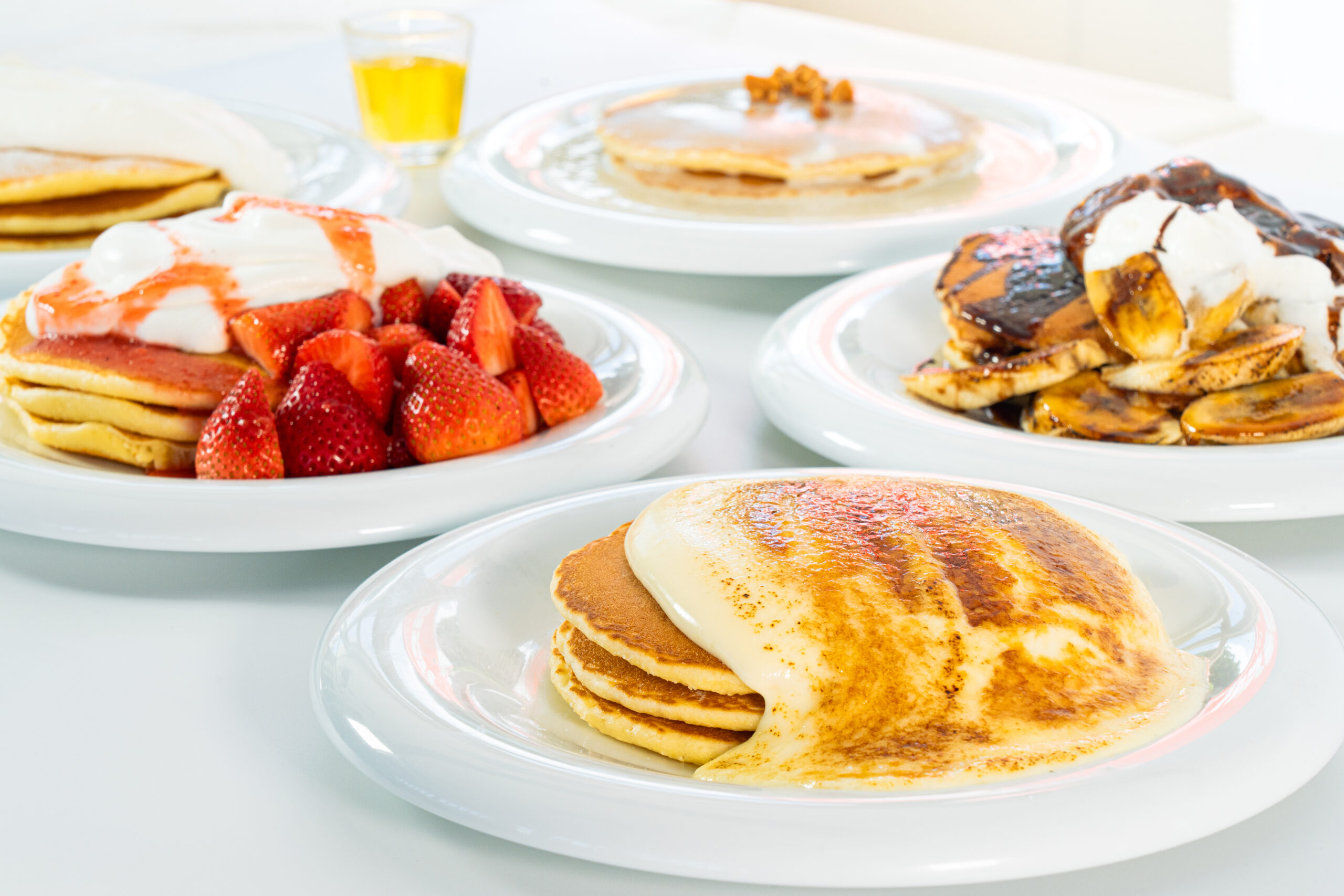 FAO Schwarz NY diner 限定パンケーキ Jellycat New York Diner Experience